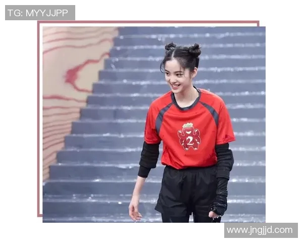 足球明星扎马尾发型的魅力解析与时尚搭配技巧分享