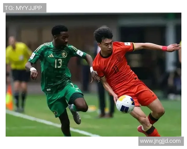 中国足球国青队最新名单揭晓年轻球员展现潜力备战国际赛事